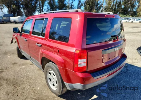 2015 Jeep Patriot Sport z USA, uszkodzony, nr VIN 1C4NJPBA7FD429235